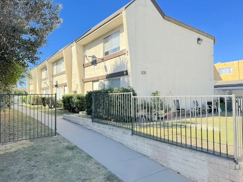 336 S Steckel Dr, Santa Paula, CA for sale - Primary Photo - Image 1 of 2