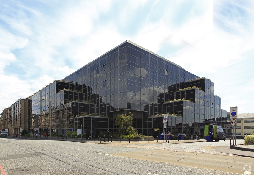 95-99 Haymarket Ter, Edinburgh to rent - Building Photo - Image 2 of 11