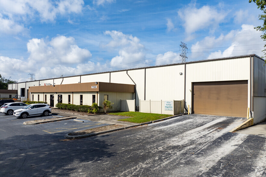 7704 Industrial Ln, Tampa, FL for sale - Building Photo - Image 1 of 7