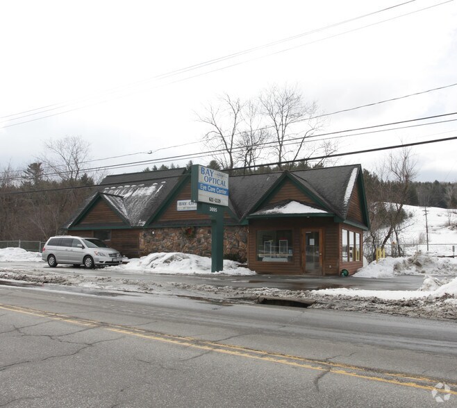 3695 Main St, Warrensburg, NY for sale - Building Photo - Image 1 of 1