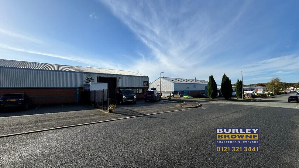 Brookfield Dr, Cannock for sale - Building Photo - Image 3 of 13