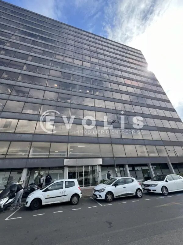 Office in Rosny-sous-Bois to rent Building Photo- Image 1 of 13