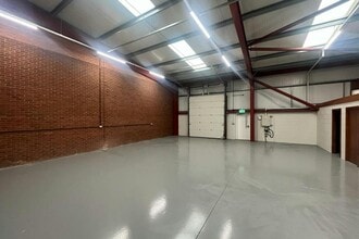 25 Clydesmill Rd, Glasgow to rent Interior Photo- Image 1 of 4