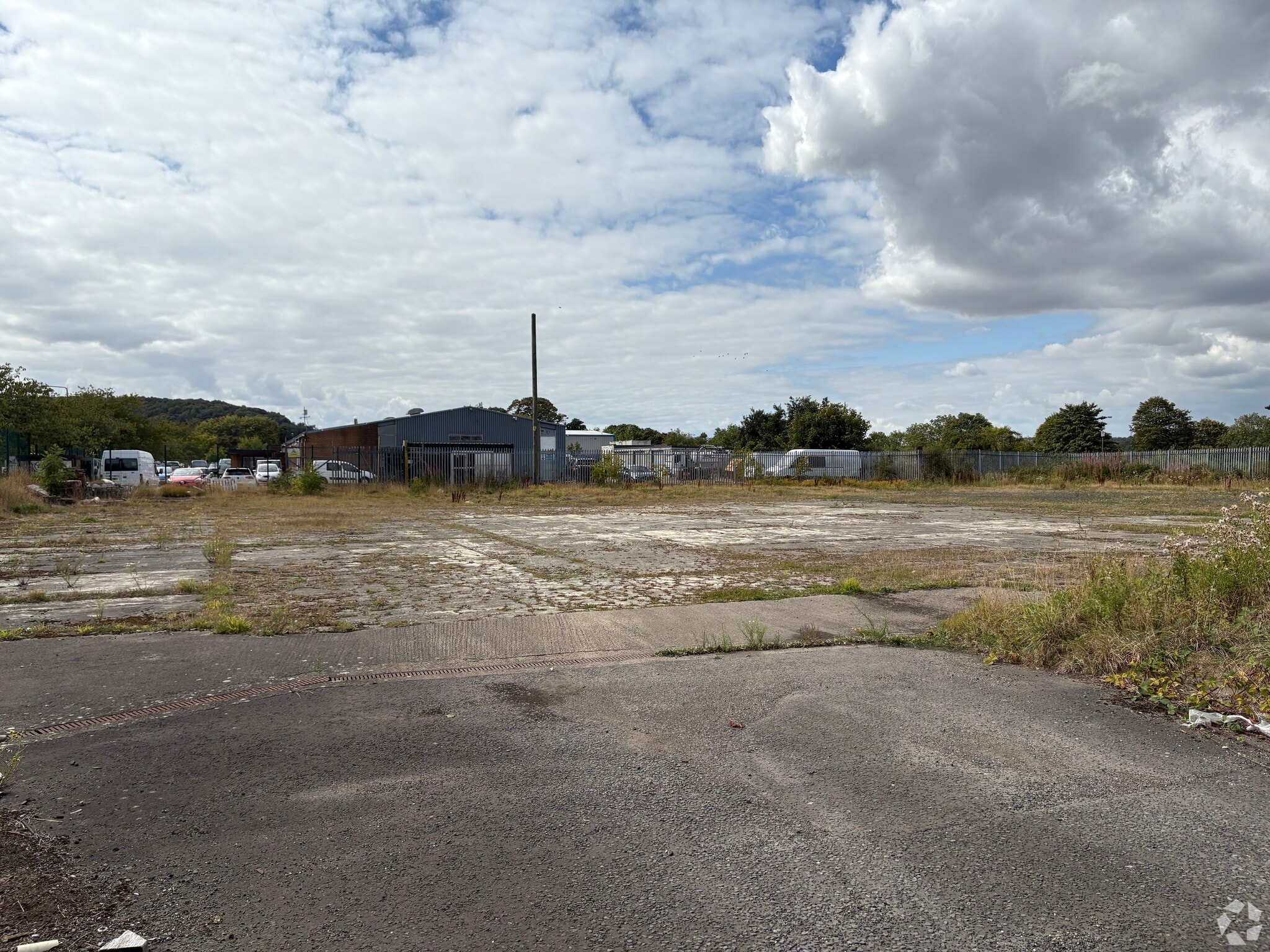 2 Ridge Way, Dunfermline to rent Other- Image 1 of 4