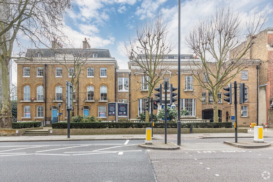 320-324 City, London to rent - Primary Photo - Image 1 of 15