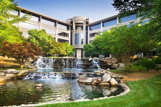 More details for 1150 Sanctuary Pky, Alpharetta, GA - Office to Rent