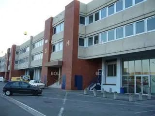 Office in Saint-Ouen-sur-Seine to rent - Building Photo - Image 1 of 1