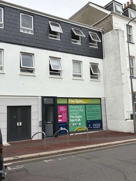 1 Val Plaisant, Jersey for sale - Building Photo - Image 1 of 1
