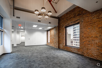 500 Church St, Nashville, TN for rent Interior Photo- Image 1 of 2