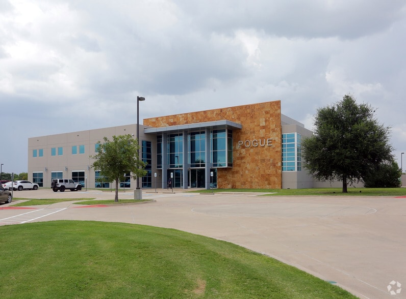 1512 Bray Central Dr, Mckinney 75069