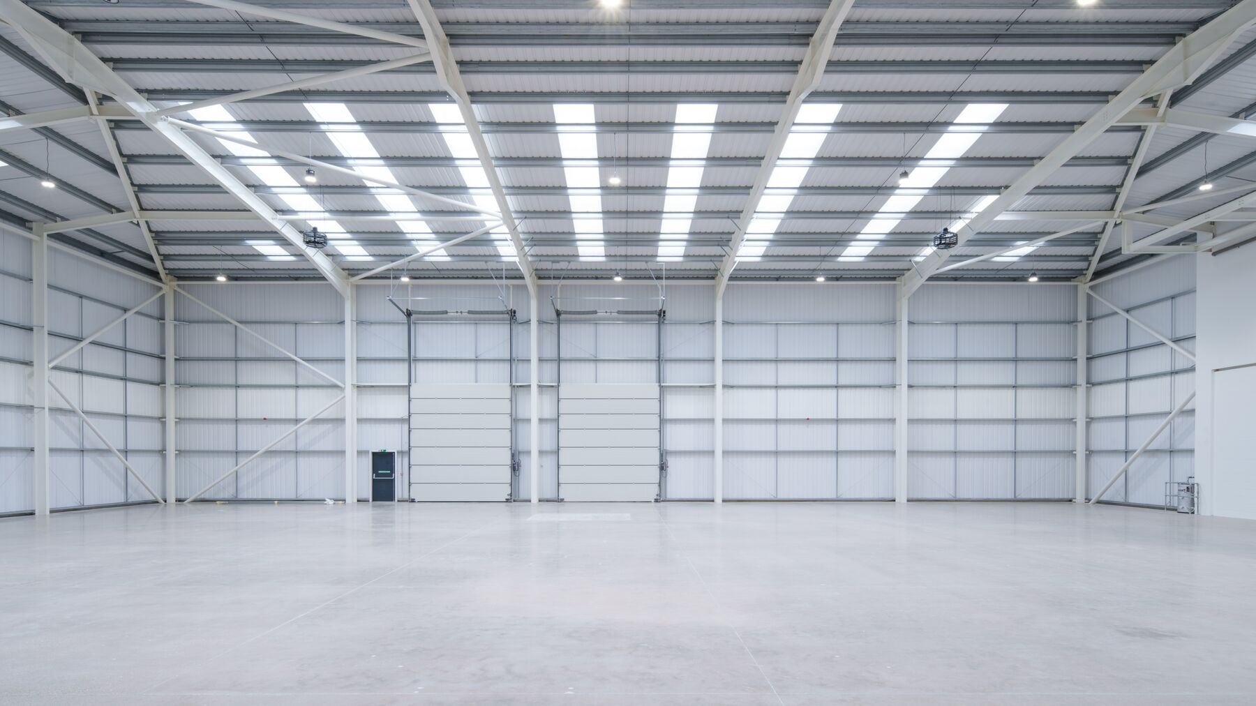 Central Way, London to rent Interior Photo- Image 1 of 4