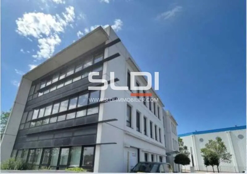 Office in Saint-Priest to rent Building Photo- Image 1 of 6