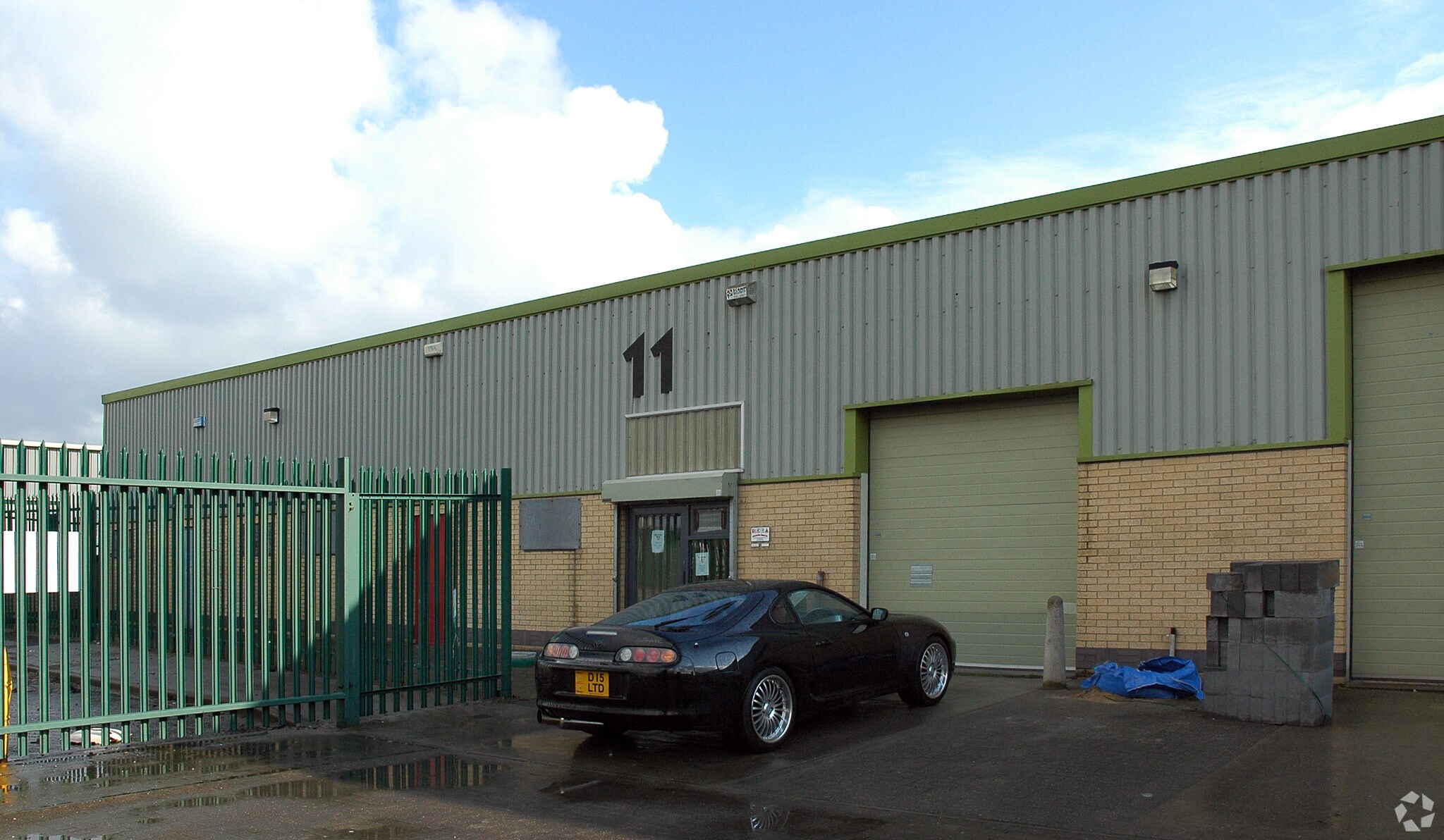 Burma Dr, Hull for sale Building Photo- Image 1 of 1