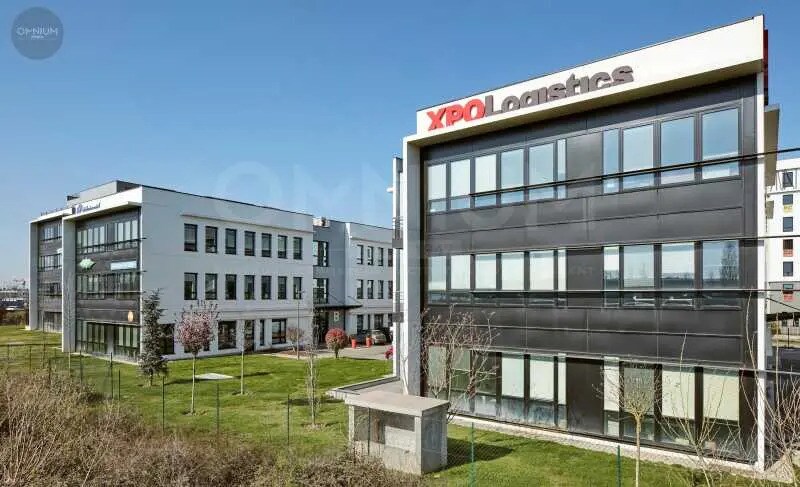 Office in Saint-Priest to rent Building Photo- Image 1 of 5