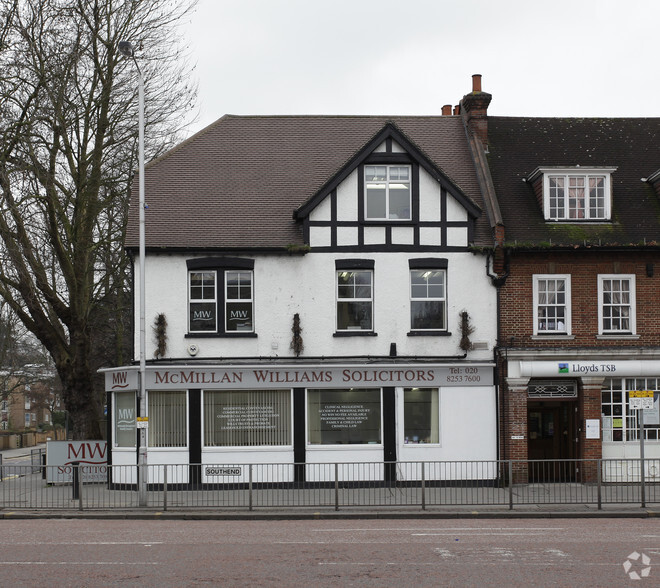 104 South End, Croydon for rent - Primary Photo - Image 1 of 1