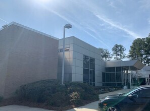 1720 Phoenix Blvd, College Park, GA for rent Building Photo- Image 1 of 1