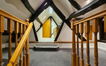 Radford Rd, Alvechurch to rent Interior Photo- Image 1 of 5