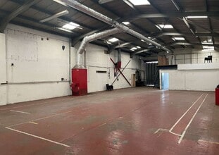 Benacre Dr, Birmingham to rent Interior Photo- Image 1 of 2