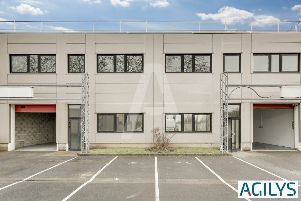 11 Rue Gustave Madiot, Bondoufle to rent Building Photo- Image 1 of 8