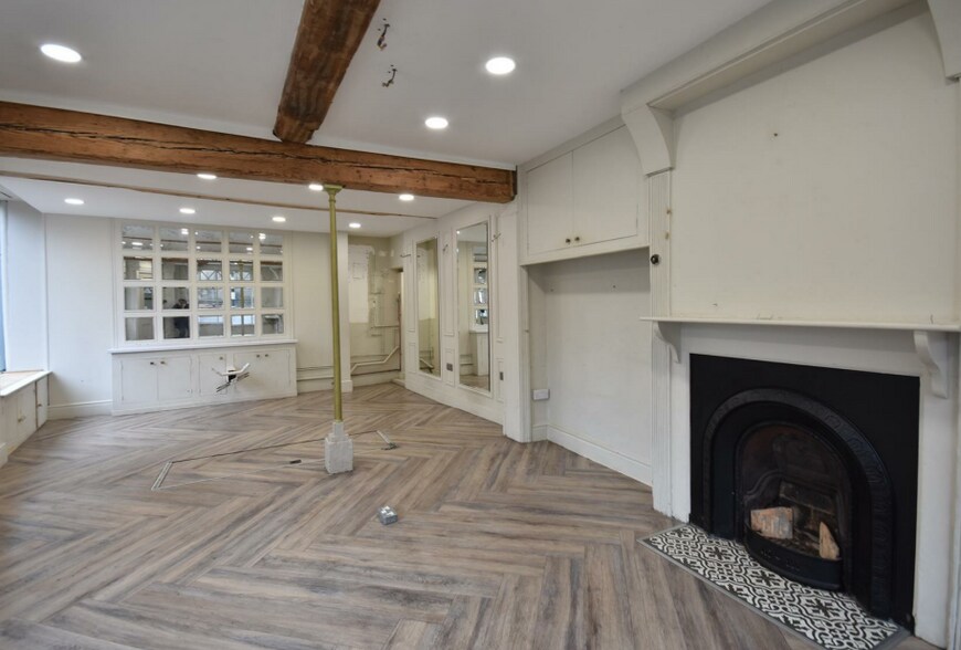 39 Castle Gate, Newark to rent - Interior Photo - Image 3 of 4