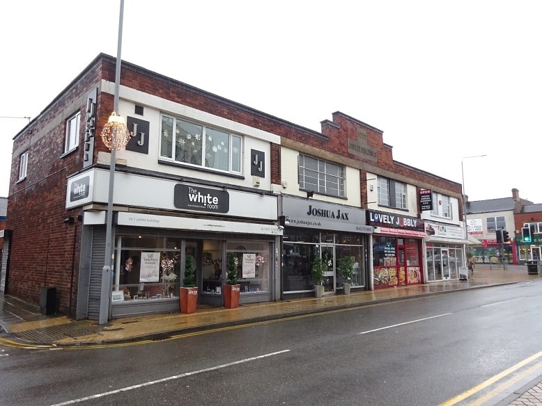 Outram St, Sutton In Ashfield to rent Building Photo- Image 1 of 13