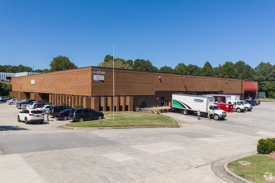 6540 Peachtree Industrial Blvd, Peachtree Corners, GA for rent - Primary Photo - Image 1 of 2