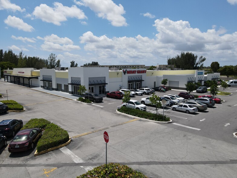 27455 S Dixie Hwy, Homestead, FL for rent - Building Photo - Image 3 of 15