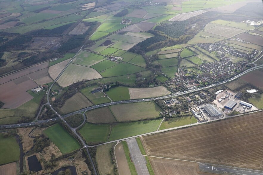Bunkers Lane, Gamston to rent - Aerial - Image 3 of 6