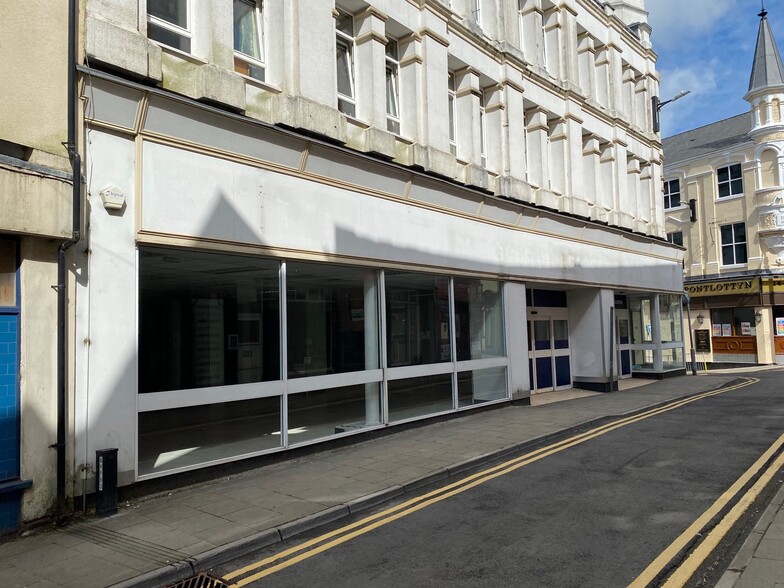 18-30 Somerset St, Abertillery for rent - Building Photo - Image 2 of 2