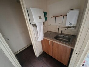 Limberline Spur, Portsmouth to rent Interior Photo- Image 2 of 2