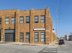 2116 Leavenworth St, Omaha, NE for rent Building Photo- Image 1 of 6