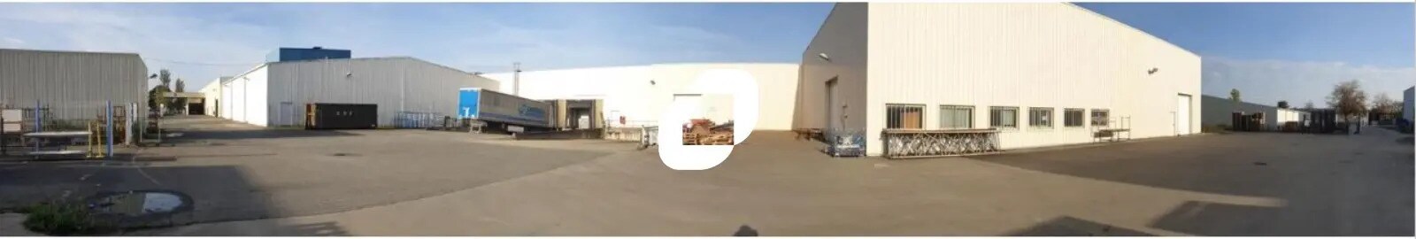 Light Industrial in Nantes to rent Building Photo- Image 1 of 13