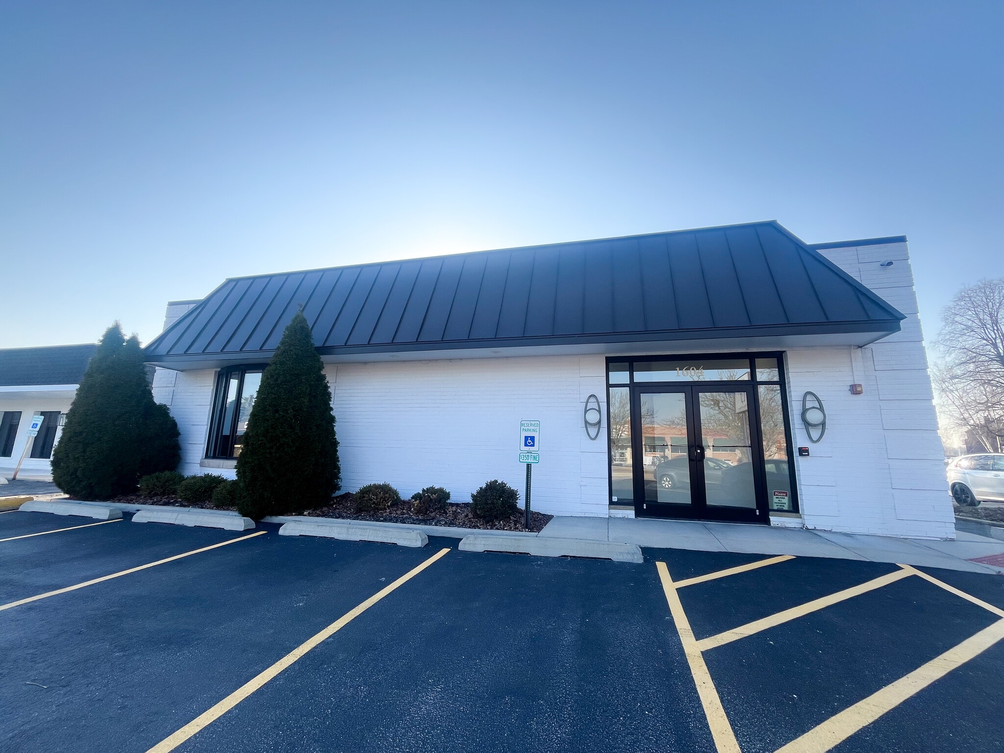 1604 N Main St, Wheaton, IL for sale Building Photo- Image 1 of 7