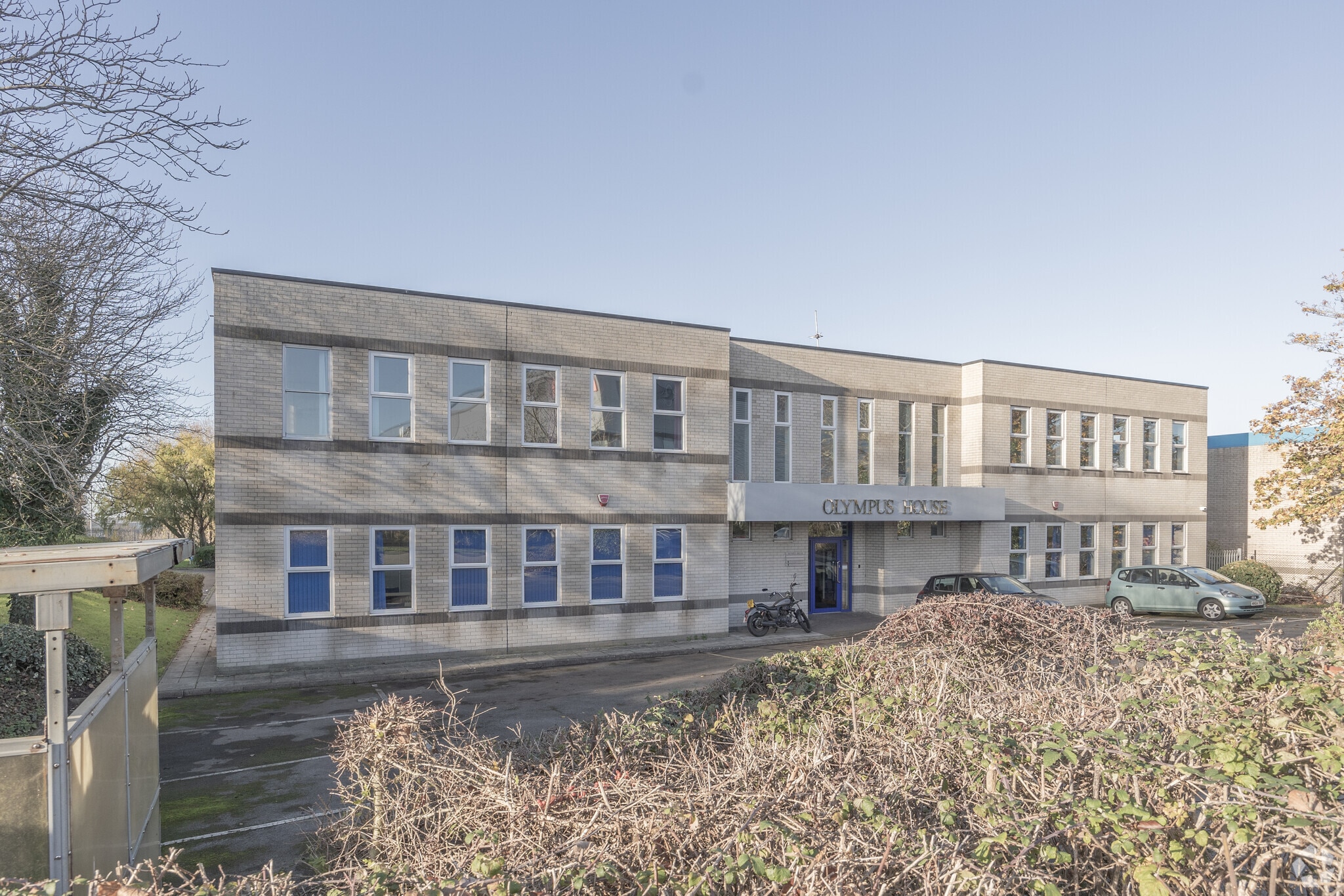 Britannia Rd, Patchway to rent Primary Photo- Image 1 of 3