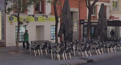 Retail in Madrid, Madrid to rent Interior Photo- Image 1 of 4