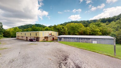 6226 Davis Creek Rd, Barboursville, WV for sale Primary Photo- Image 1 of 1