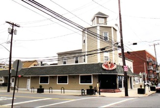 101-19 Rockaway Beach Blvd, Far Rockaway, NY for sale Primary Photo- Image 1 of 1