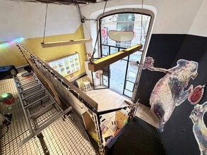 Retail in Barcelona, Barcelona to rent Interior Photo- Image 2 of 14
