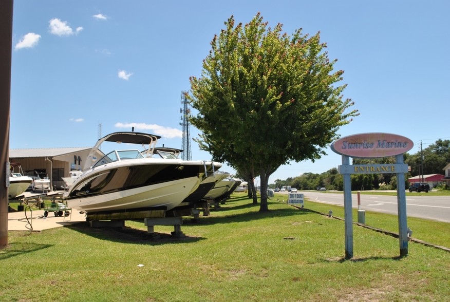 1460 W Highway 98, Mary Esther, FL for sale - Building Photo - Image 1 of 1