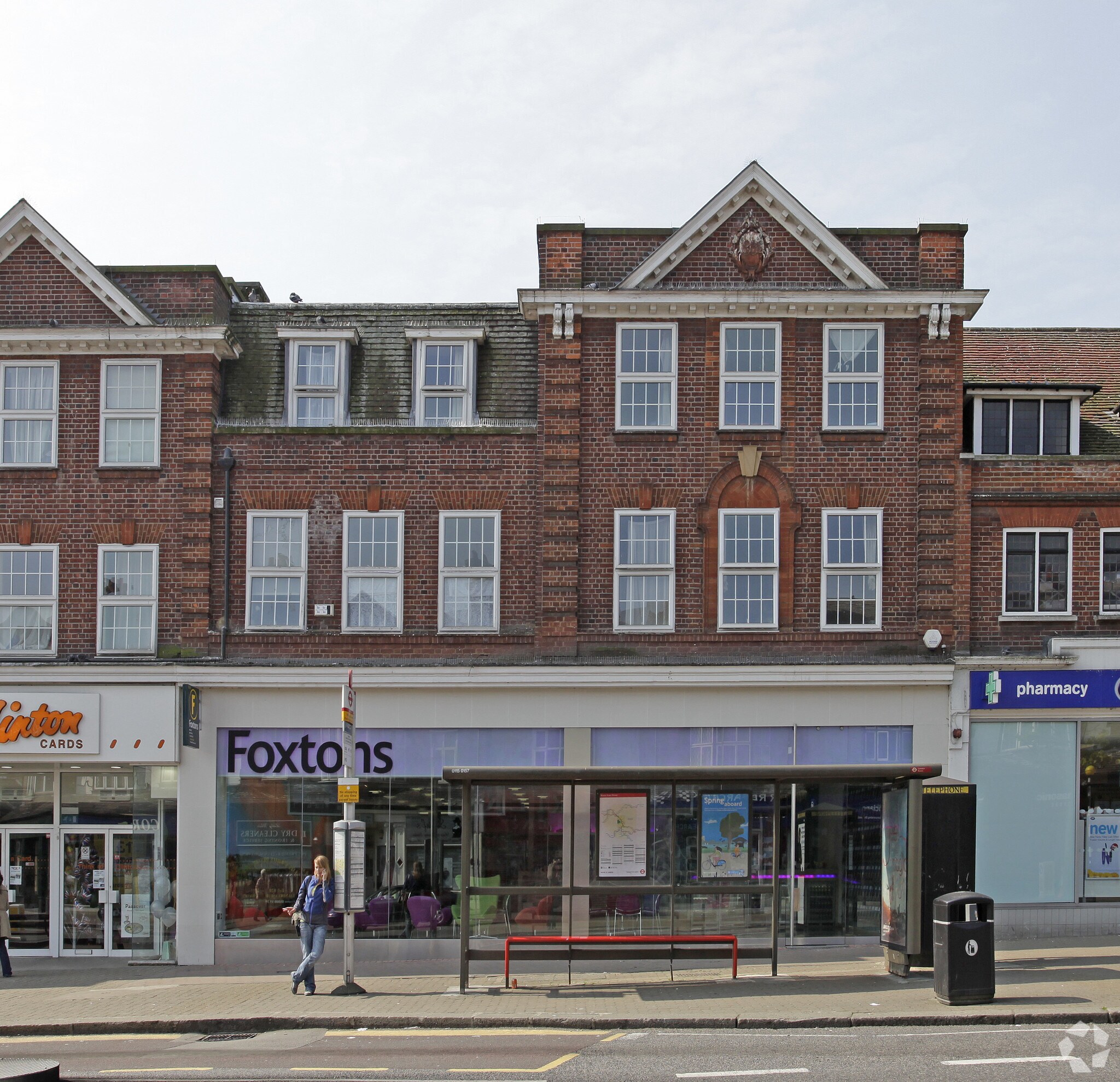 33-35 Bridge St, Pinner to rent Building Photo- Image 1 of 29