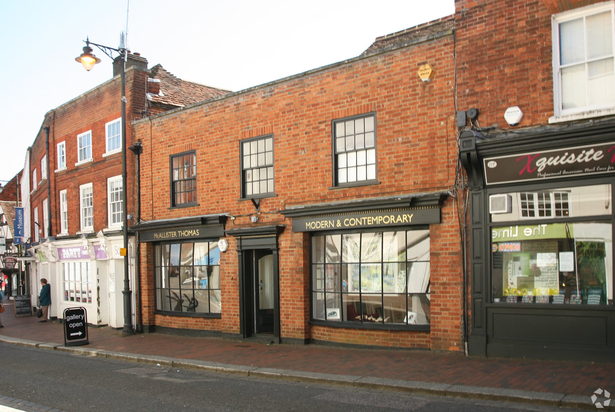 117 High St, Godalming to rent Primary Photo- Image 1 of 5