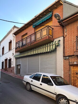 More details for Calle Gerardo Valdés, 18, La Torre de Esteban Hambrán - Retail to Rent