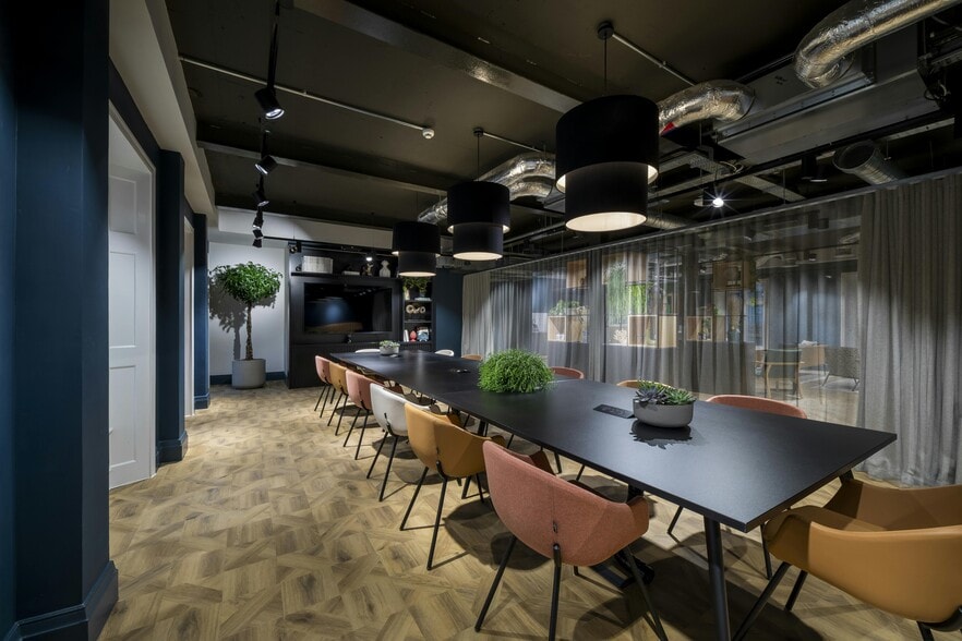 New Bridge St W, Newcastle Upon Tyne to rent - Interior Photo - Image 2 of 48