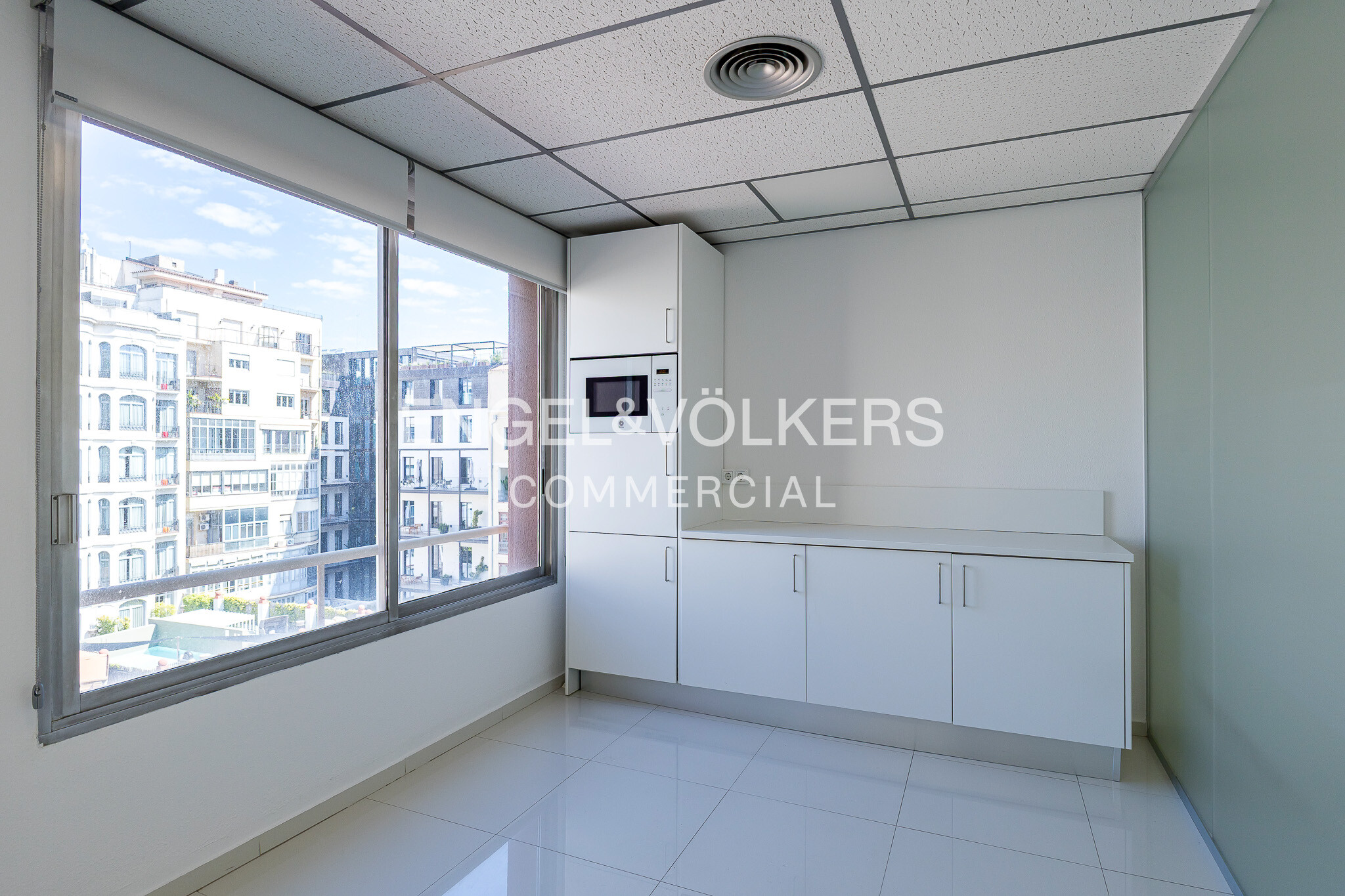 Office in Barcelona, Barcelona to rent Interior Photo- Image 1 of 25