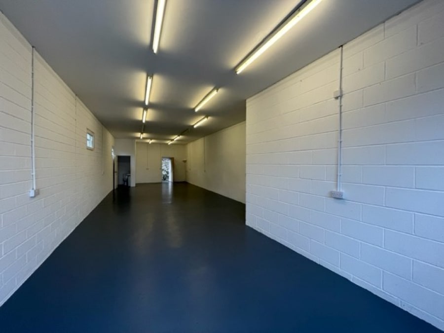 1A Crantock Ter, Plymouth to rent Interior Photo- Image 1 of 5