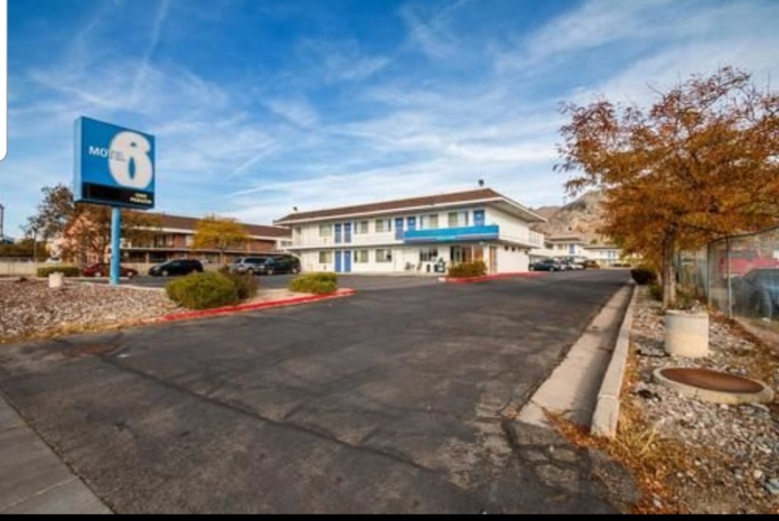 561 E Wendover Blvd, Wendover, UT for sale - Building Photo - Image 1 of 1