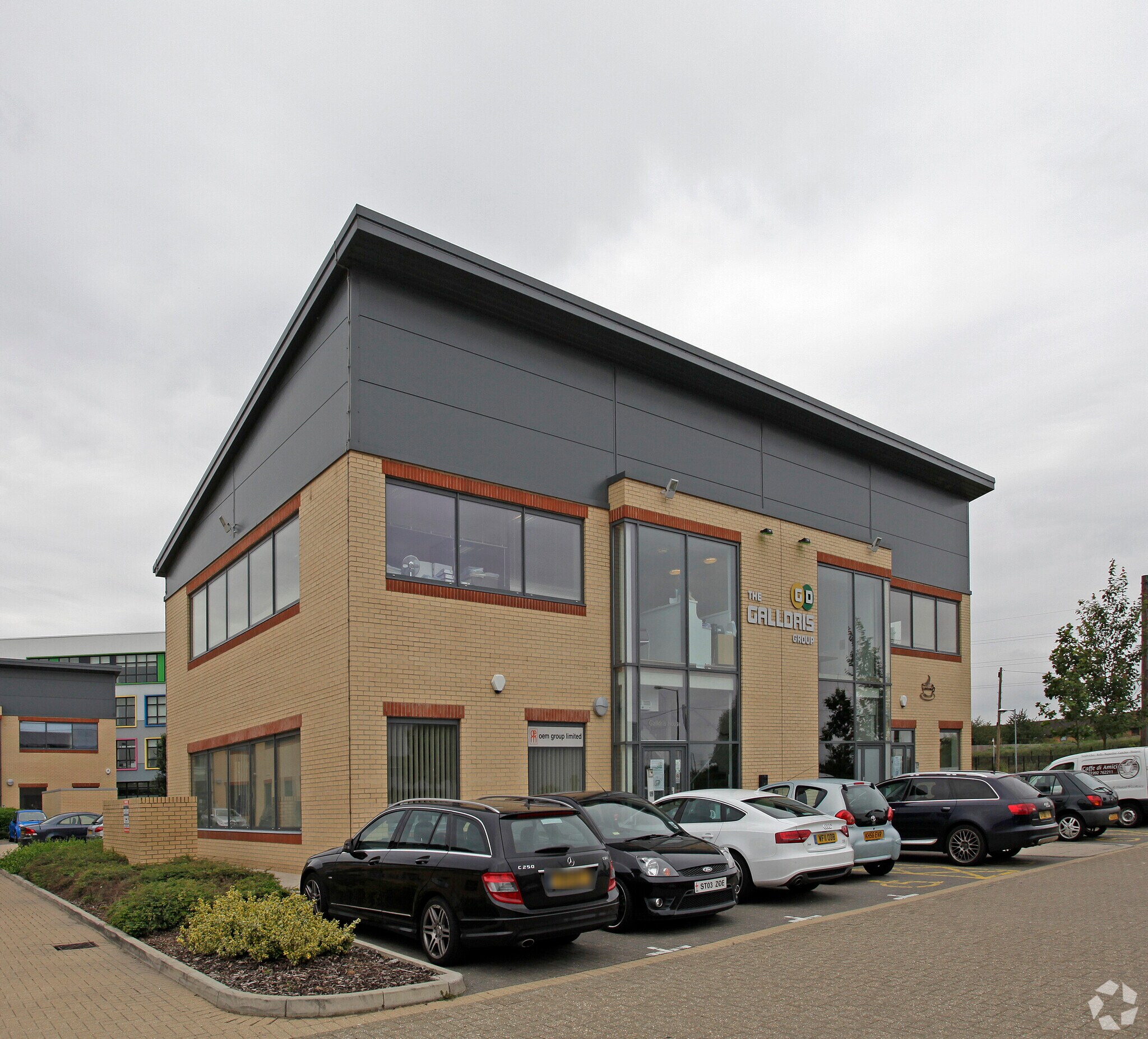 6 Kinetic Cres, Enfield for sale Primary Photo- Image 1 of 1