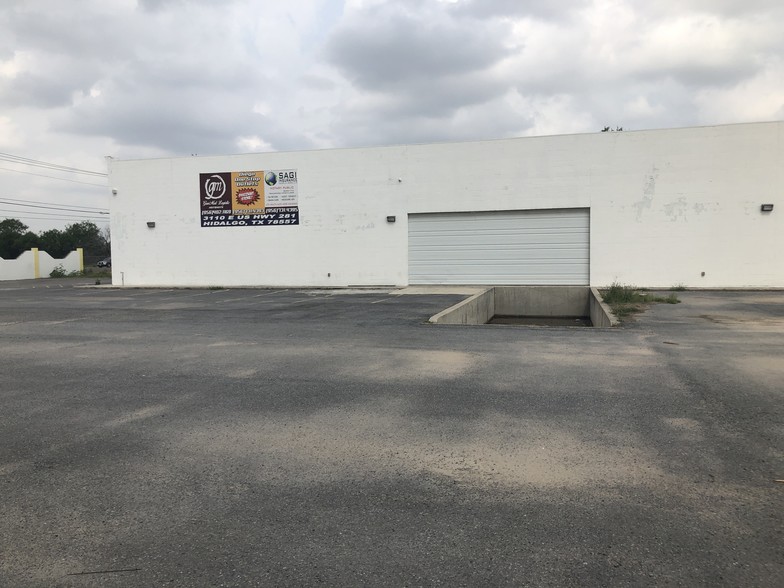 3110 E US Highway 281, Hidalgo, TX for rent - Building Photo - Image 2 of 8