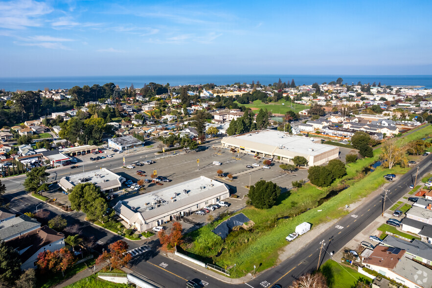 605 Parker Ave, Rodeo, CA for rent - Aerial - Image 3 of 4