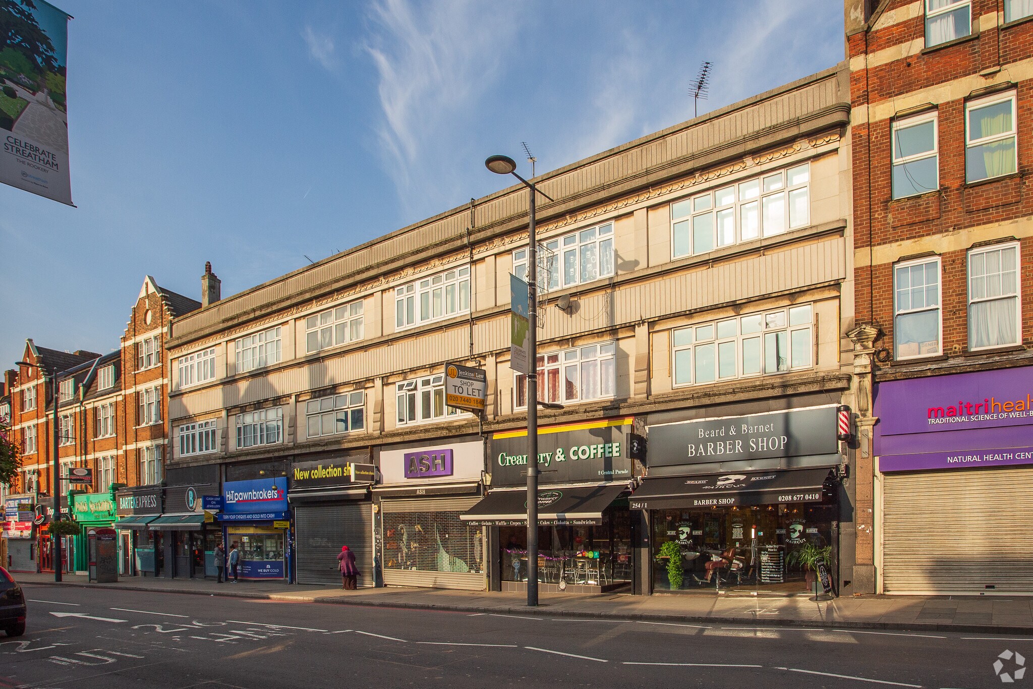 Streatham High Rd, London for sale Primary Photo- Image 1 of 1